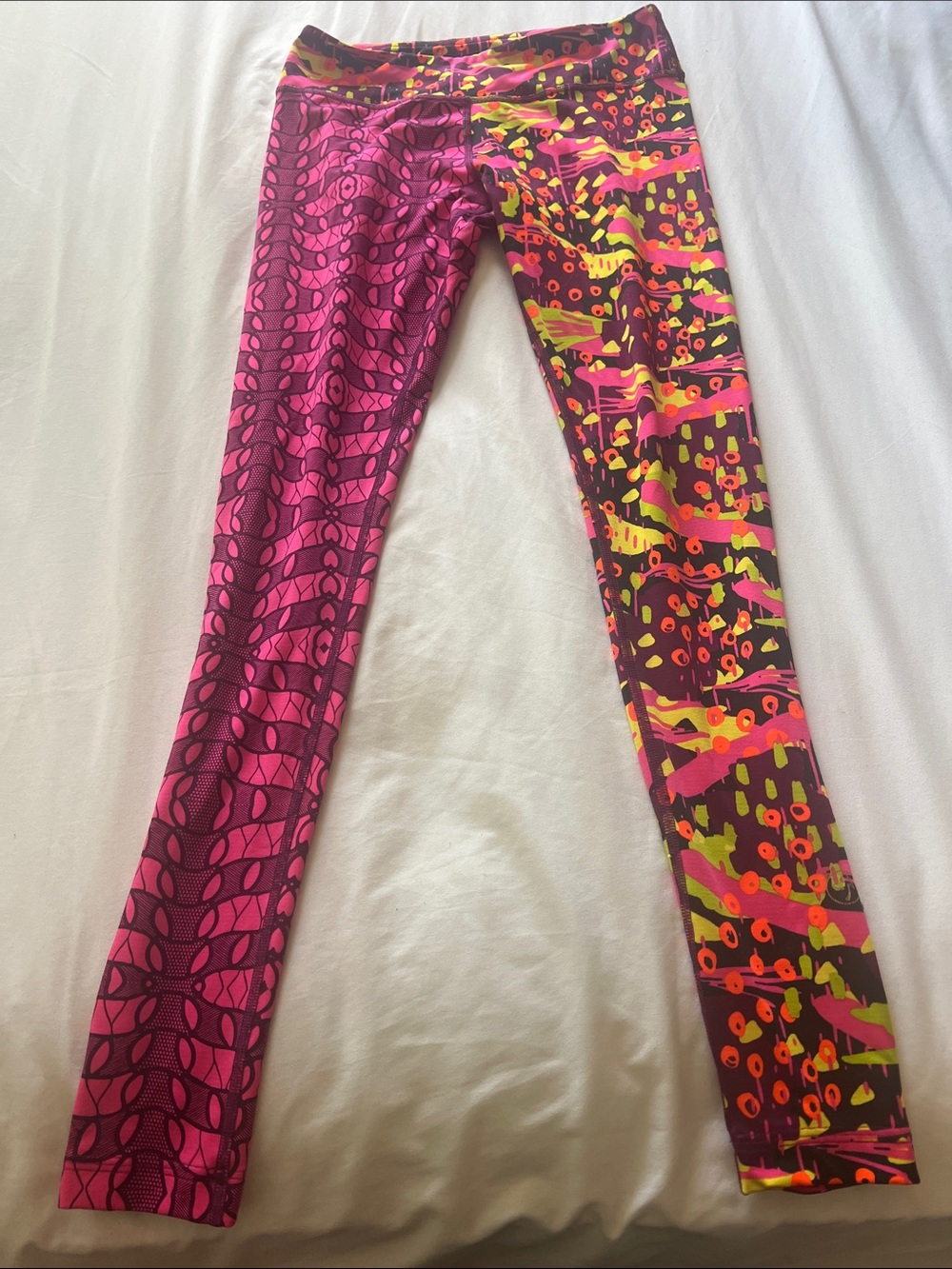 ' Pink & Neon Patterned Leggings